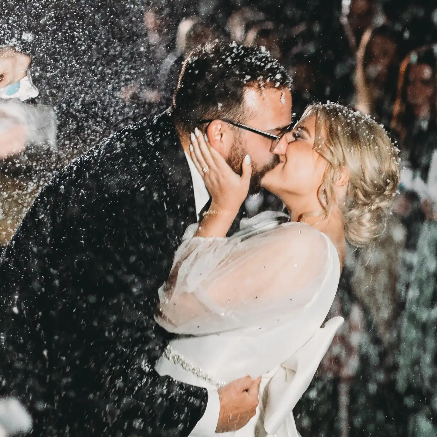 Planning a Wedding Around a Major Holiday